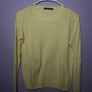 Brandy Melville pale yellow sweater